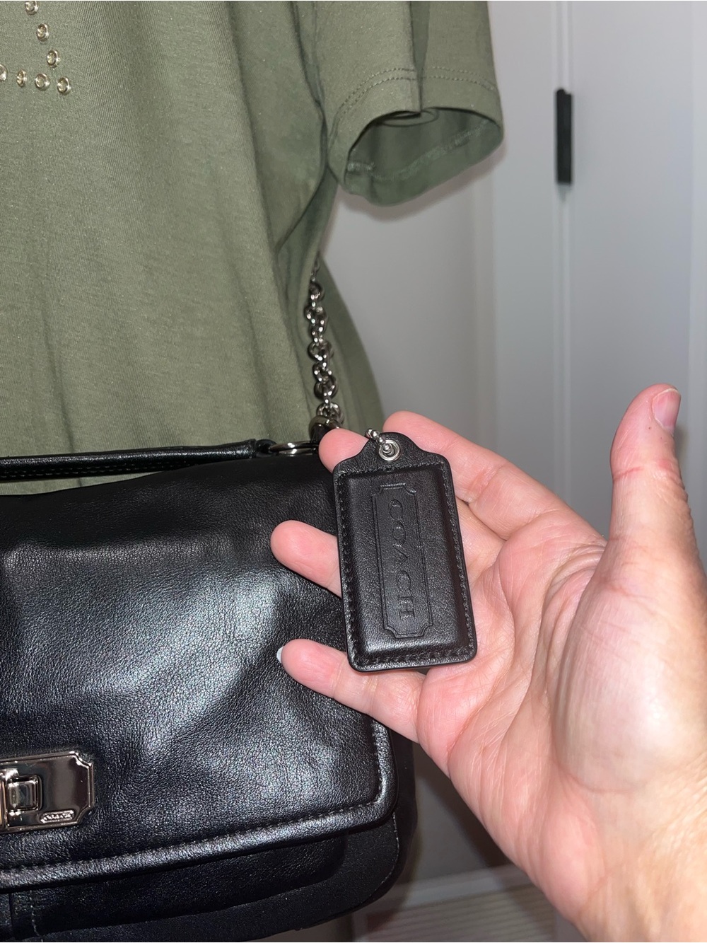 Coach Chelsea Convertible Bag - Picture 2 of 12